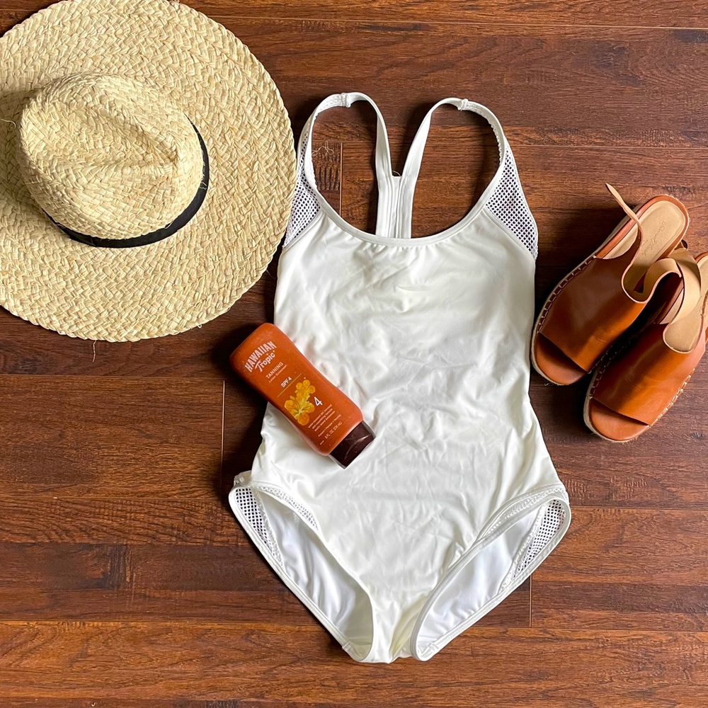 Carmen Marc Valvo One Piece Swimsuit